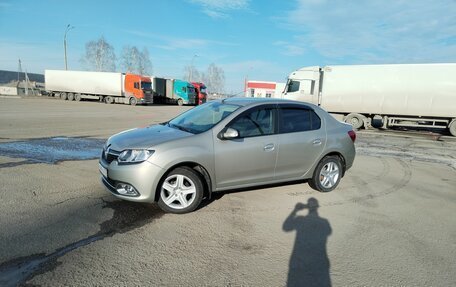 Renault Logan II, 2014 год, 715 000 рублей, 5 фотография