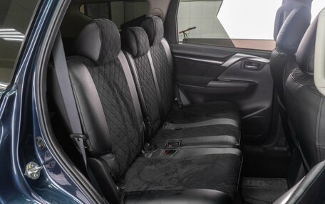 Mitsubishi Pajero Sport III рестайлинг, 2018 год, 3 199 000 рублей, 7 фотография