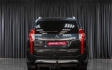 Mitsubishi Pajero Sport III рестайлинг, 2018 год, 3 199 000 рублей, 4 фотография