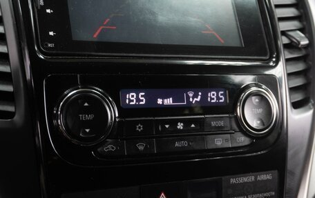 Mitsubishi Pajero Sport III рестайлинг, 2018 год, 3 199 000 рублей, 15 фотография