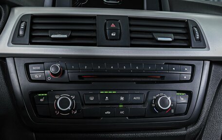 BMW 3 серия, 2014 год, 1 599 000 рублей, 16 фотография