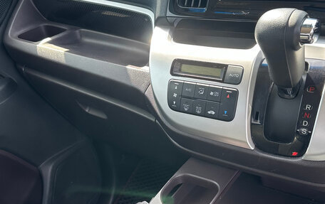 Honda N-WGN I рестайлинг, 2014 год, 725 000 рублей, 17 фотография