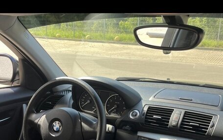 BMW 1 серия, 2011 год, 800 000 рублей, 5 фотография