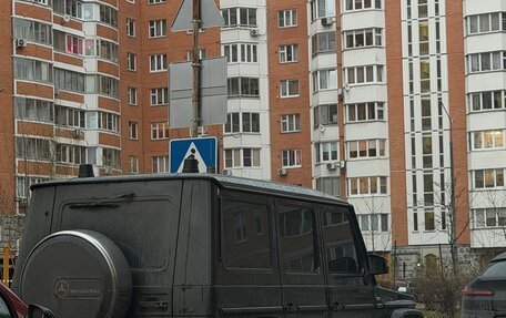 Mercedes-Benz G-Класс W463 рестайлинг _ii, 2001 год, 2 850 000 рублей, 2 фотография