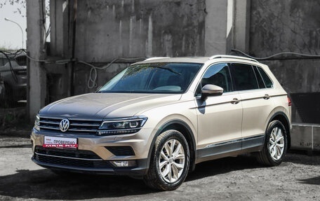 Volkswagen Tiguan II, 2018 год, 3 300 000 рублей, 1 фотография
