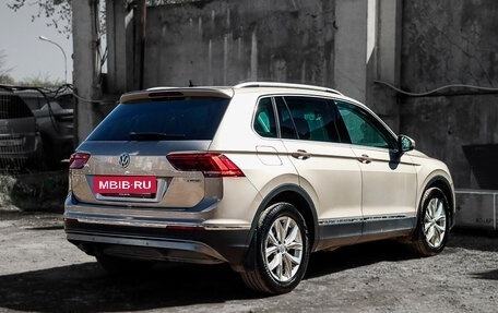 Volkswagen Tiguan II, 2018 год, 3 300 000 рублей, 4 фотография