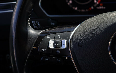 Volkswagen Tiguan II, 2018 год, 3 300 000 рублей, 25 фотография