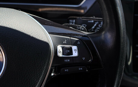 Volkswagen Tiguan II, 2018 год, 3 300 000 рублей, 24 фотография