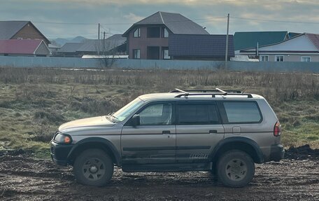 Mitsubishi Montero Sport, 2002 год, 540 000 рублей, 2 фотография