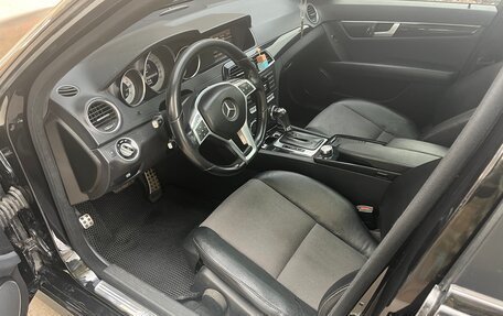 Mercedes-Benz C-Класс, 2012 год, 1 750 000 рублей, 13 фотография