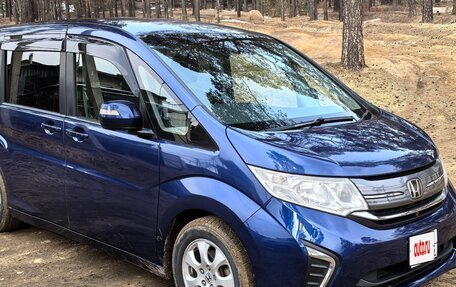 Honda Stepwgn IV, 2015 год, 1 950 000 рублей, 3 фотография