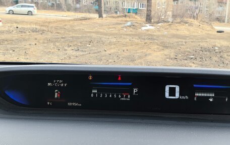 Honda Stepwgn IV, 2015 год, 1 950 000 рублей, 16 фотография