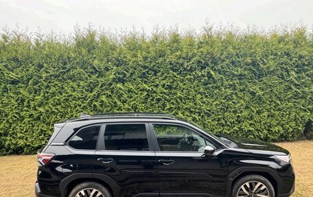 Subaru Forester, 2025 год, 5 000 000 рублей, 6 фотография