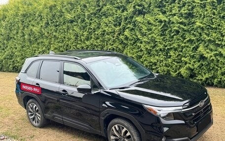 Subaru Forester, 2025 год, 5 000 000 рублей, 3 фотография