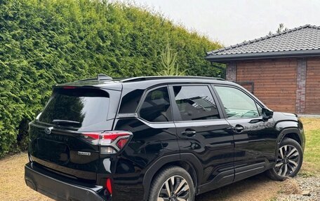 Subaru Forester, 2025 год, 5 000 000 рублей, 11 фотография