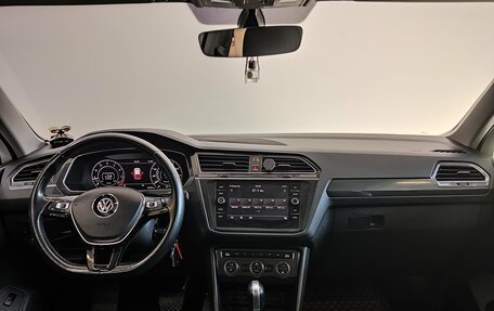 Volkswagen Tiguan II, 2018 год, 3 190 000 рублей, 9 фотография