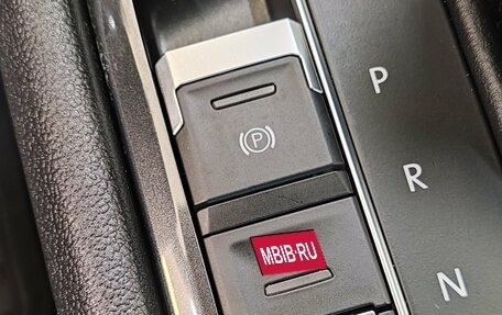 Volkswagen Tiguan II, 2018 год, 3 190 000 рублей, 27 фотография