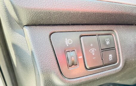 Hyundai Solaris II рестайлинг, 2018 год, 699 000 рублей, 20 фотография