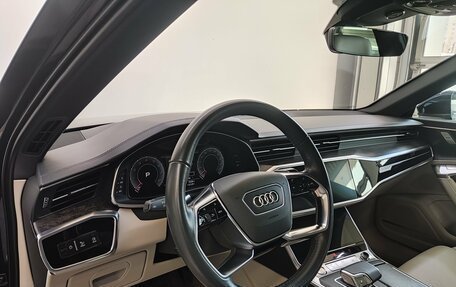 Audi A6, 2018 год, 5 390 000 рублей, 14 фотография