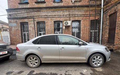 Volkswagen Polo VI (EU Market), 2014 год, 680 000 рублей, 2 фотография