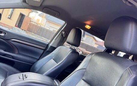 Toyota Highlander III, 2014 год, 2 599 000 рублей, 9 фотография