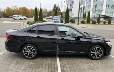 Volkswagen Jetta VII, 2023 год, 1 900 000 рублей, 4 фотография