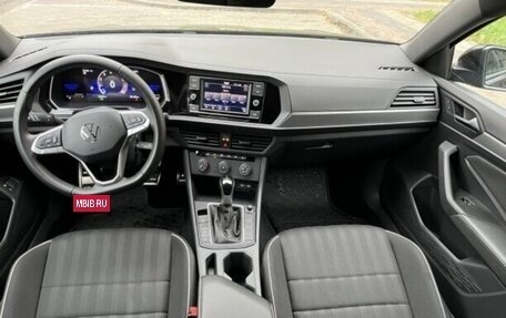 Volkswagen Jetta VII, 2023 год, 1 900 000 рублей, 11 фотография