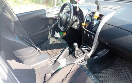 Toyota Corolla, 2010 год, 1 300 000 рублей, 16 фотография