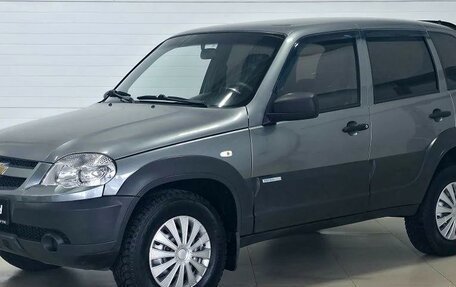 Chevrolet Niva I рестайлинг, 2014 год, 660 000 рублей, 3 фотография