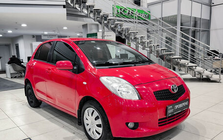 Toyota Yaris III рестайлинг, 2008 год, 620 000 рублей, 3 фотография