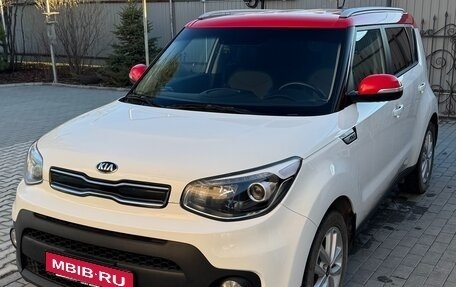 KIA Soul II рестайлинг, 2018 год, 1 600 000 рублей, 1 фотография