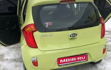 KIA Picanto II, 2011 год, 900 000 рублей, 5 фотография