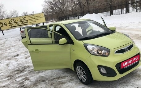 KIA Picanto II, 2011 год, 900 000 рублей, 3 фотография
