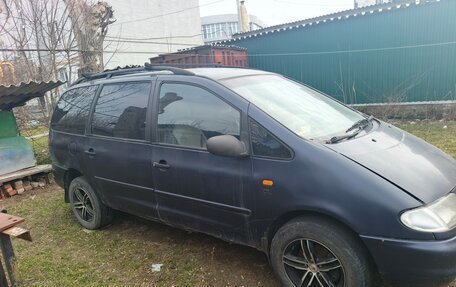 Volkswagen Sharan I рестайлинг, 1997 год, 260 000 рублей, 3 фотография