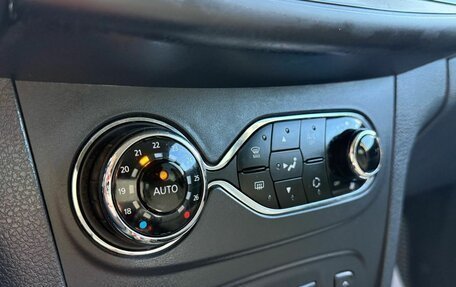 Renault Sandero II рестайлинг, 2017 год, 1 100 000 рублей, 15 фотография