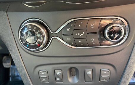 Renault Logan II, 2014 год, 489 000 рублей, 11 фотография