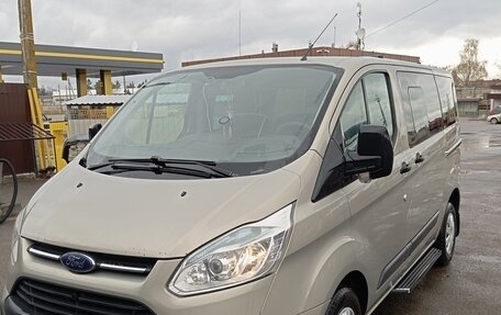 Ford Tourneo Custom I рестайлинг, 2013 год, 1 650 000 рублей, 15 фотография