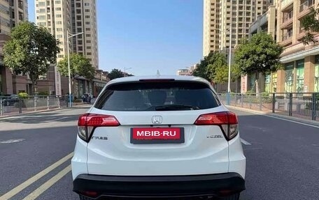 Honda Vezel, 2022 год, 1 282 000 рублей, 8 фотография