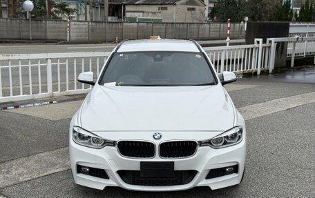 BMW 3 серия, 2017 год, 1 150 000 рублей, 7 фотография