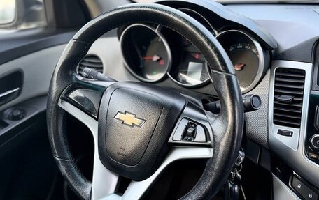 Chevrolet Cruze II, 2011 год, 700 000 рублей, 11 фотография