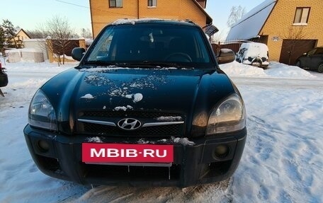 Hyundai Tucson III, 2008 год, 910 000 рублей, 3 фотография