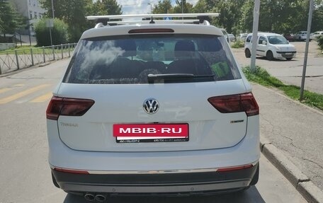 Volkswagen Tiguan II, 2018 год, 3 000 000 рублей, 6 фотография