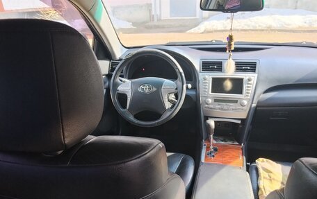 Toyota Camry, 2011 год, 1 380 000 рублей, 4 фотография