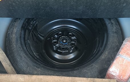 Toyota Prius Alpha I (ZVW40/41), 2013 год, 1 250 000 рублей, 3 фотография