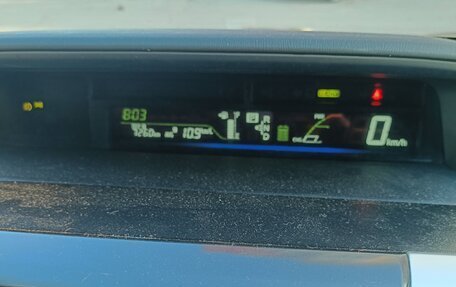 Toyota Prius Alpha I (ZVW40/41), 2013 год, 1 250 000 рублей, 10 фотография