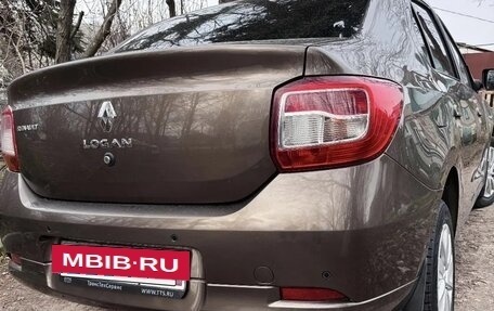 Renault Logan II, 2018 год, 850 000 рублей, 3 фотография