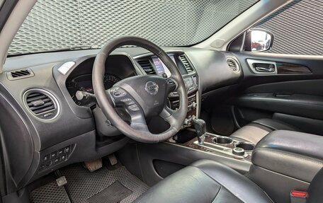 Nissan Pathfinder, 2015 год, 1 750 000 рублей, 10 фотография