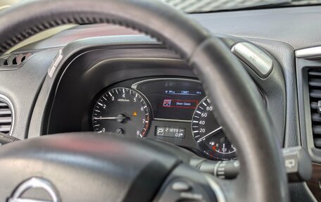 Nissan Pathfinder, 2015 год, 1 750 000 рублей, 32 фотография