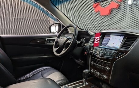 Nissan Pathfinder, 2015 год, 1 750 000 рублей, 34 фотография