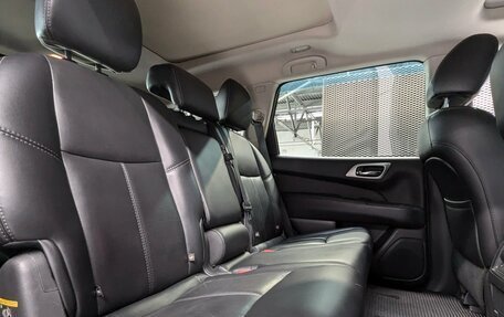 Nissan Pathfinder, 2015 год, 1 750 000 рублей, 39 фотография